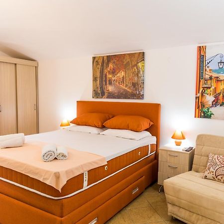 Apartments & Studios Tomanovic Budva Exterior photo